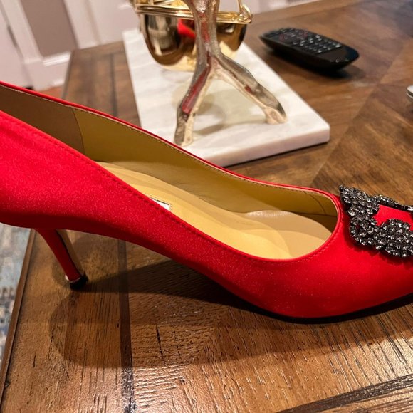 Red heel - Picture 2 of 2